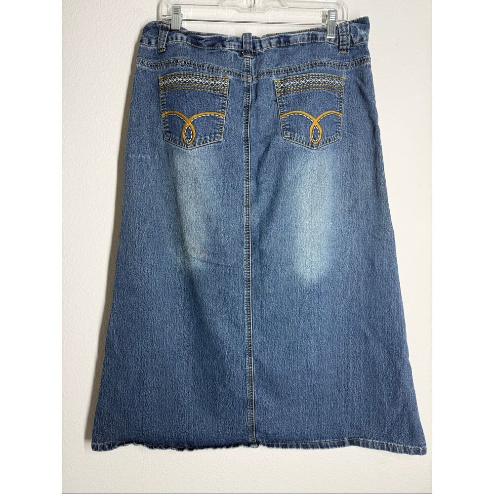 CATO Denim Midi Skirt Size 14  Blue Stretch A-Line Casual Jean Skirt - Picture 4 of 12